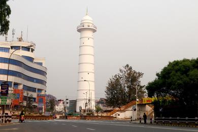 धरहरा चढेर काठमाडौँ सहर नियाल्न अझै समय लाग्ने